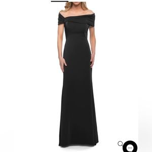 La Femme black off the shoulder dress size 6